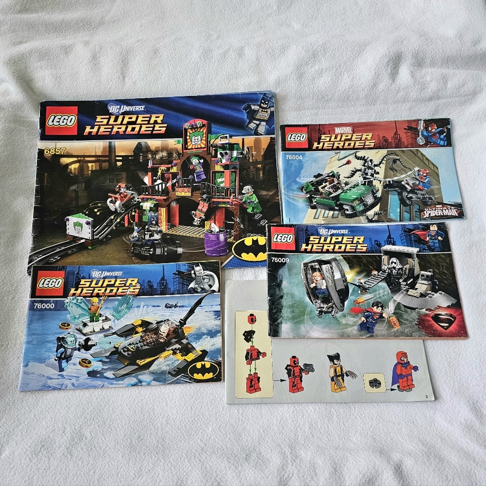 5 LEGO DC Universe Super Hero Instruction Manual Only